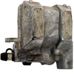 Zacisk hamulcowy lewy przód Suzuki - 4