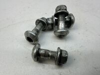 Śruby zębatki tylnej Yamaha - 4