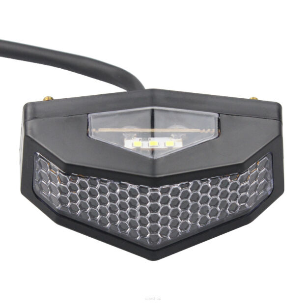Lampa tylna multifunkcyjna
