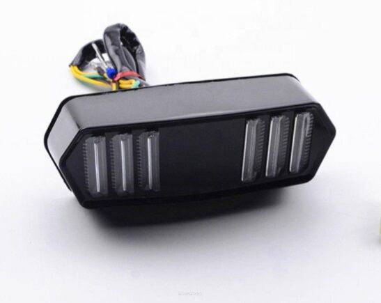 Lampa tylna multifunkcyjna