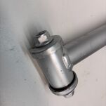 Wahacz przedni dolny prawy Suzuki - 5