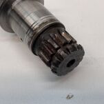 Wałek zmiany biegów Suzuki - 2