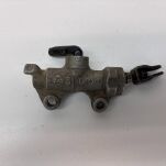 Tylna pompa hamulcowa Yamaha - 2