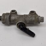 Tylna pompa hamulcowa Yamaha - 4