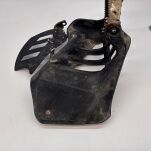 Prawy zapiętek Suzuki - 2