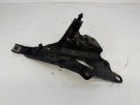 Wspornik Lewy Plastiku Przedniego Yamaha YFZ - 2