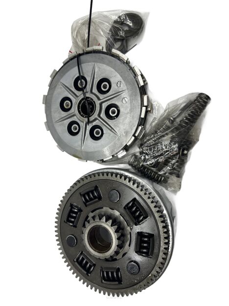 Kosz sprzęgłowy kompletny Suzuki