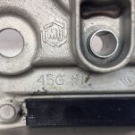 Pokrywa zaworów Suzuki - 8