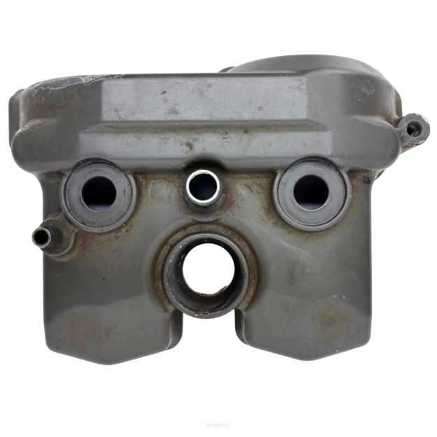 Pokrywa zaworów Suzuki