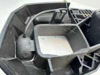 Grill atrapa przód Polaris - 12